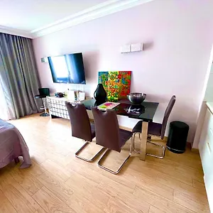  Appartamento New - Cosy & Nice In Palais Miramar