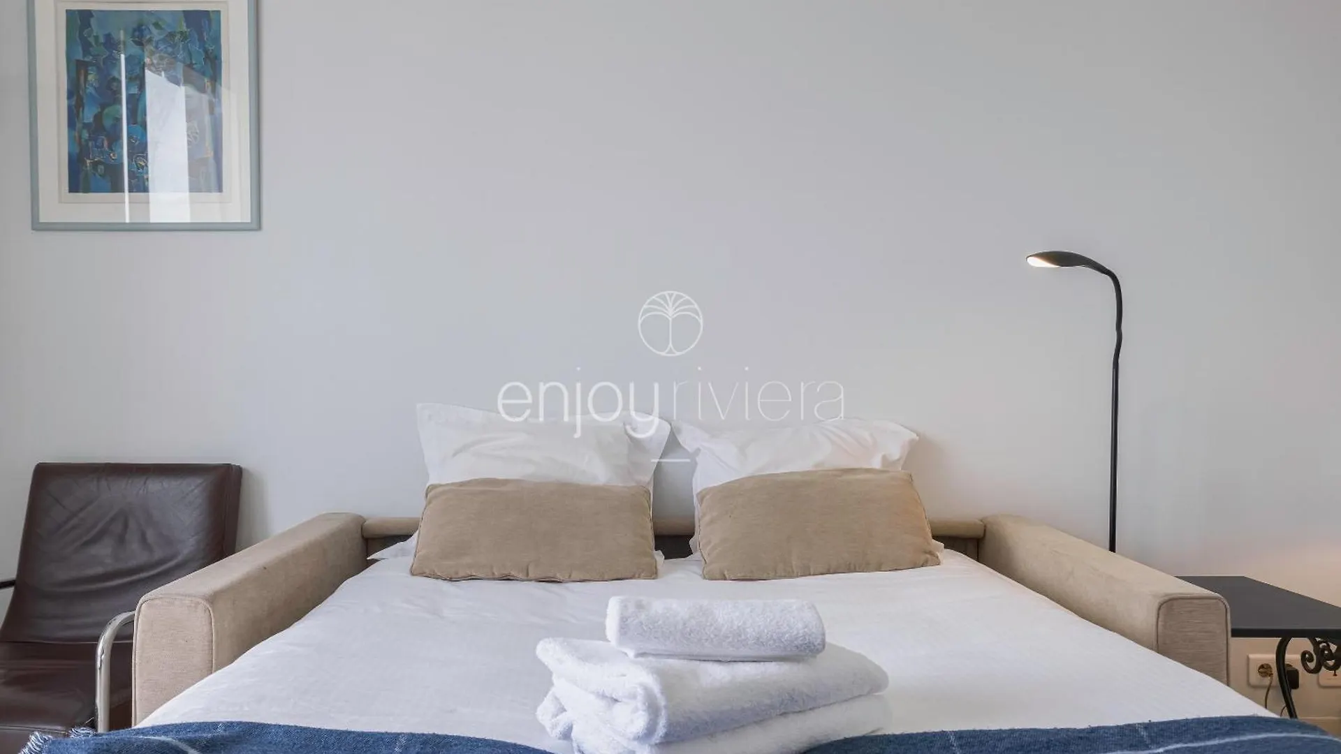 Palais Miramar - Suite & G17 - Vue Mer - Croisette Emplacement Unique -20 Plage - Wifi - Clim Cannes France