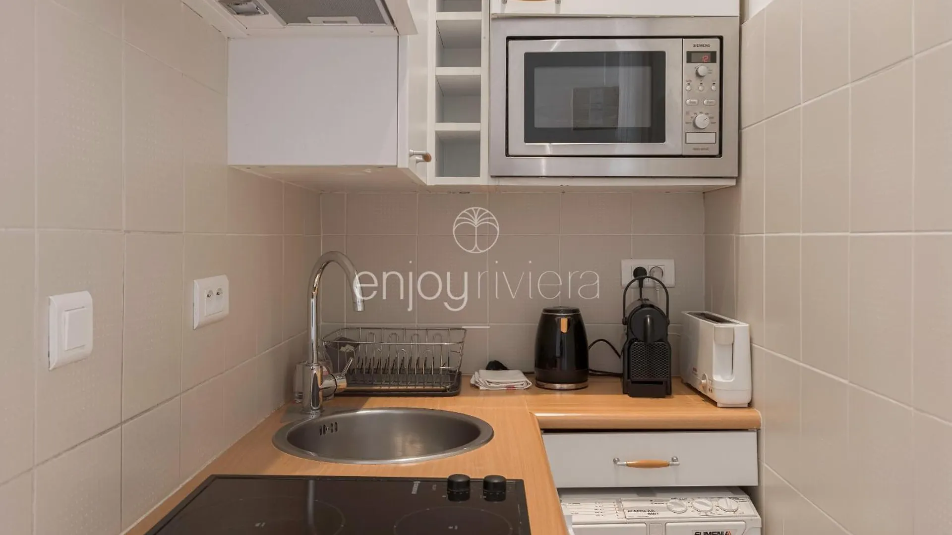 Palais Miramar - Suite & G17 - Vue Mer - Croisette Emplacement Unique -20 Plage - Wifi - Clim Cannes